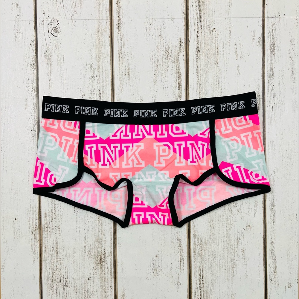 VS PINK Boyshort Pantie Retired Style